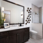 Guest 2 Bath-4200x3150-300dpi