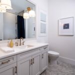 Guest Bath 1-3393x4200-300dpi